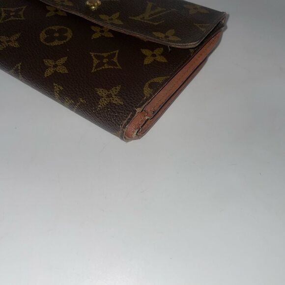 Authentic Louis Vuitton Monogram Tresor Etui Trifold Wallet - Picture 9 of 16